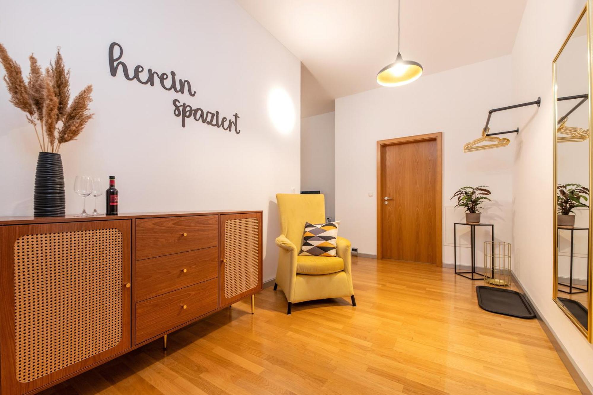 Easylife - Apartment Retro Άιζεναχ Εξωτερικό φωτογραφία